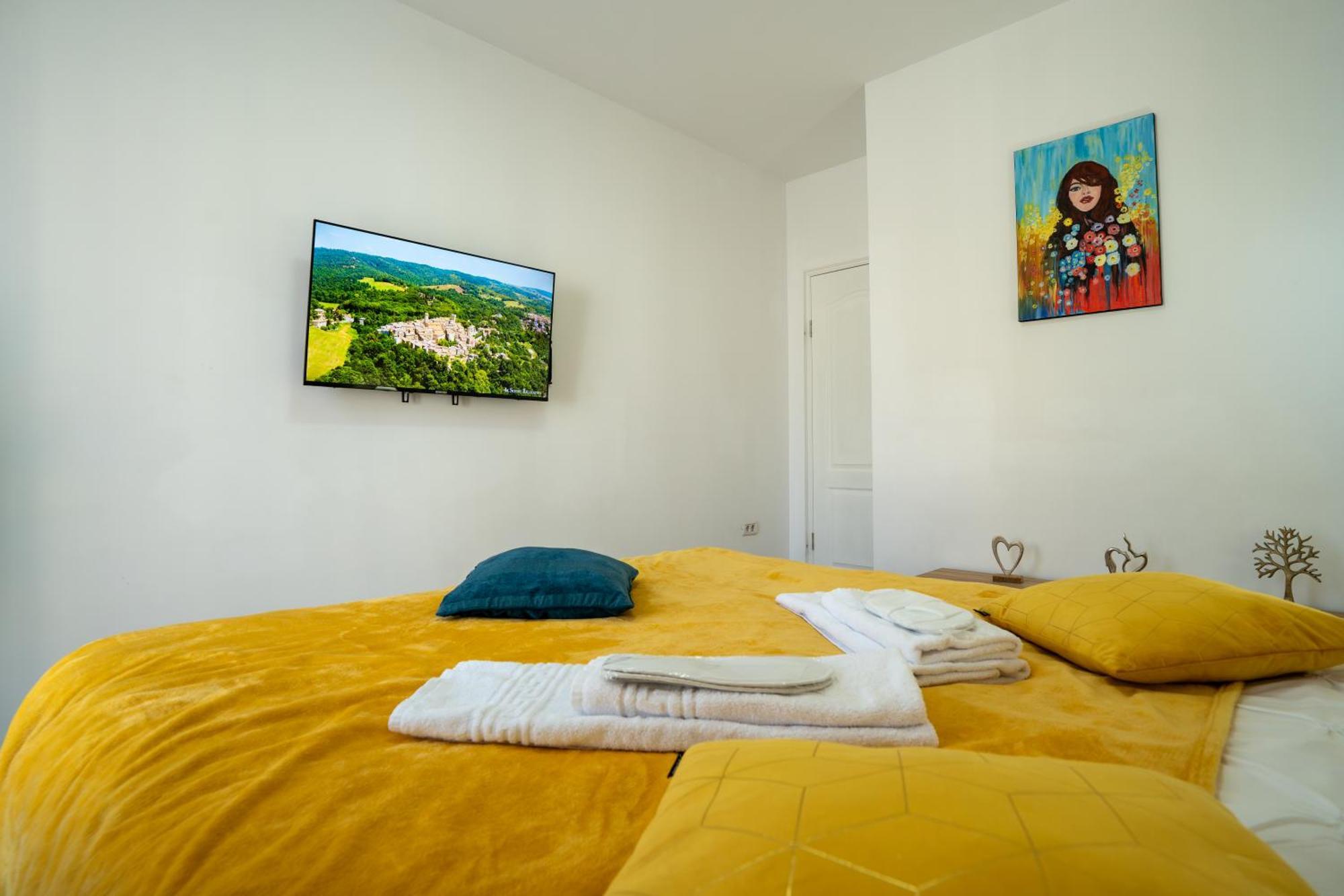 Lovely New Balcony Apartment Cismigiu Park - Pop5 Bucareste Exterior foto